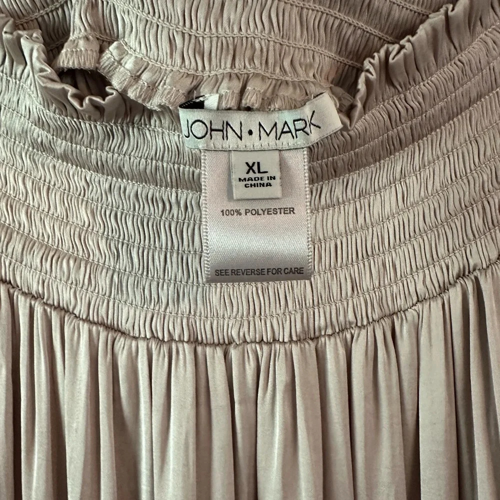 John Mark Gold Skirt - Picture 3 of 3